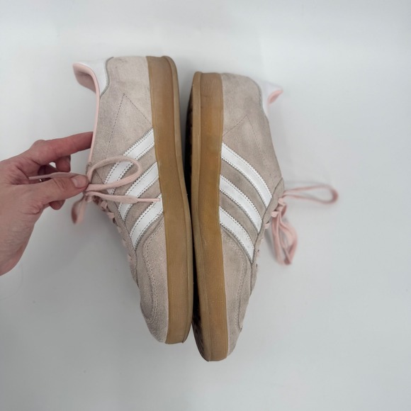 Adidas Originals Gazelle Indoor Sneakers Sandy Pink Cloud White Gum Women's 10 - Picture 8 of 11